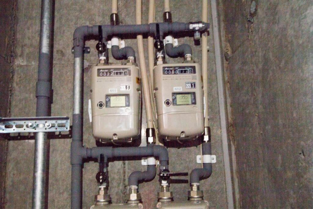 ようこそ札幌へ! 大通公園まで地下鉄10分 定員6名 Firetv完備 1階はセコマ Sapporo Exterior foto
